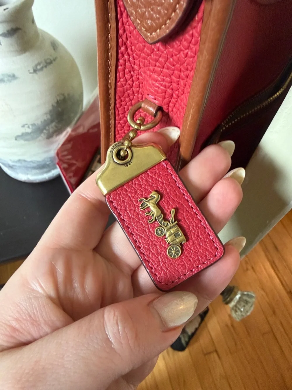 Coach Red Two-Tone Leather Shoulder Bag - Picture 3 of 9